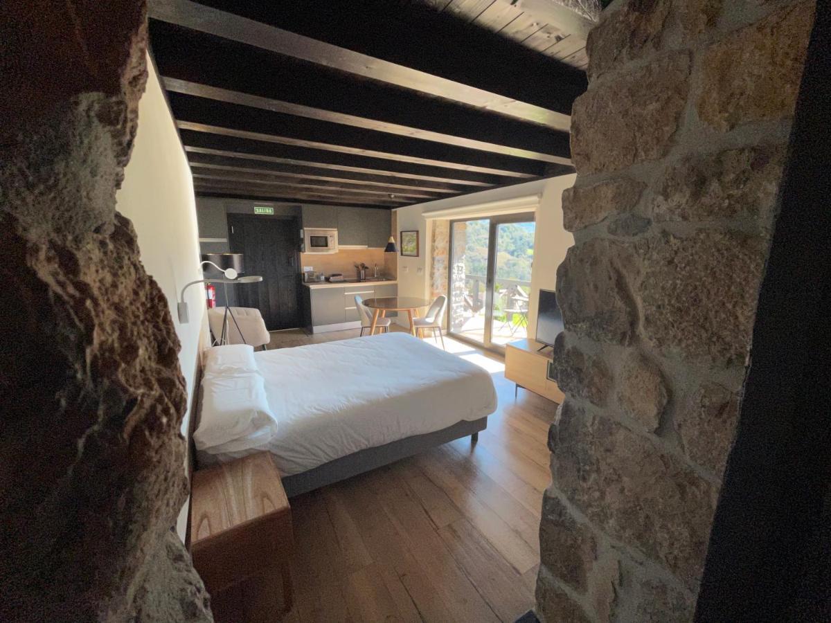 Apartamentos Picabel Onís Eksteriør bilde