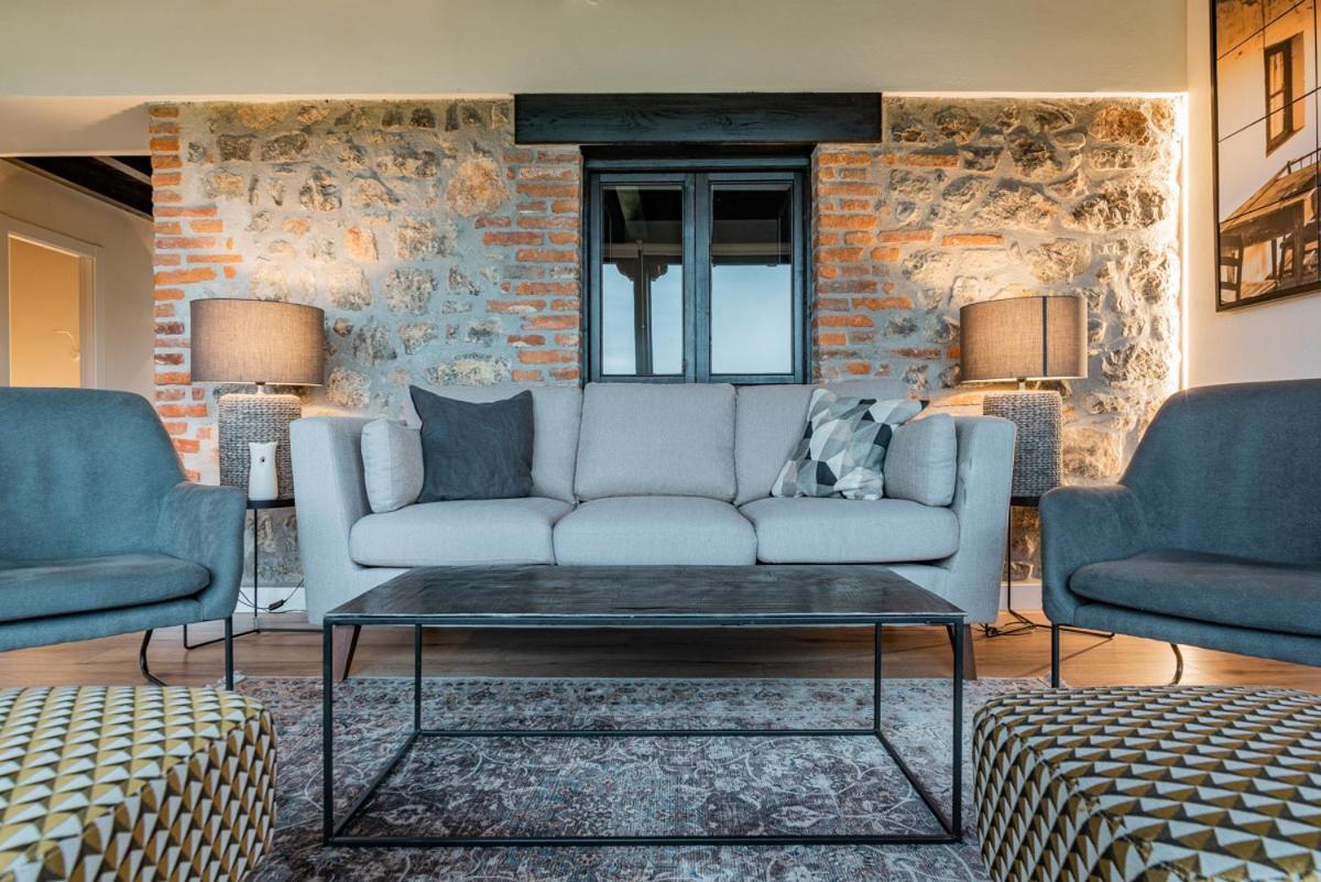 Apartamentos Picabel Onís Eksteriør bilde