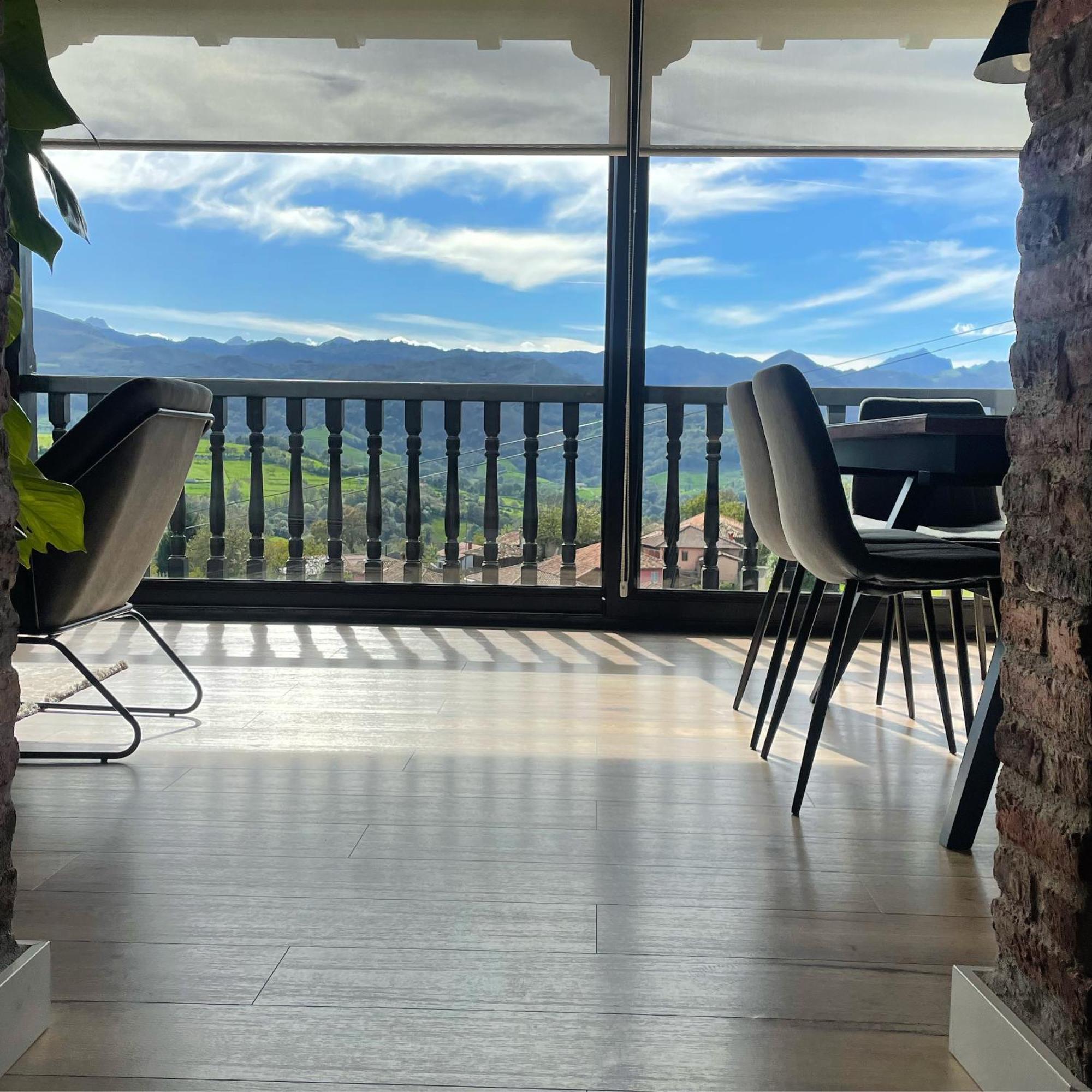 Apartamentos Picabel Onís Eksteriør bilde